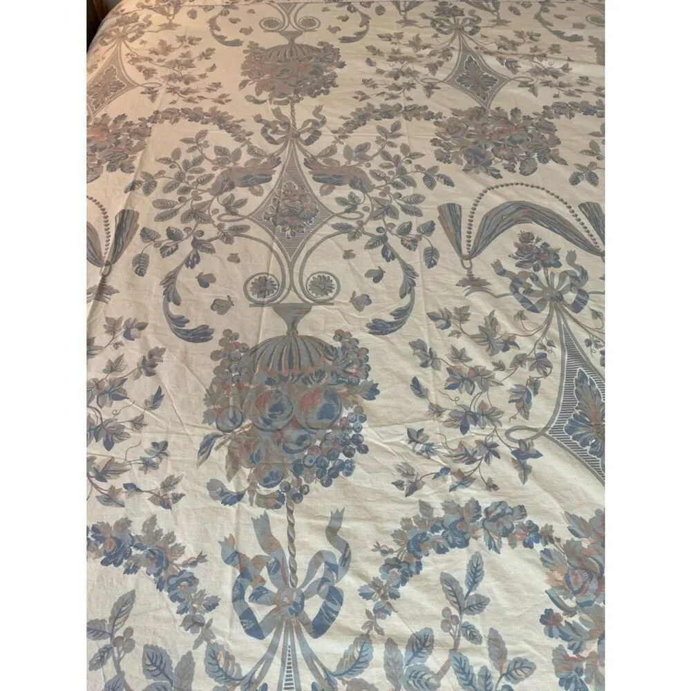 Williamsburg Crown vintage Colonial Flat sheet green blue urns floral ribbons